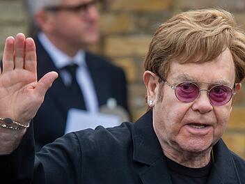 Elton John mit traurigem Gesundheits-Update: "Habe mein Augenlicht verloren"