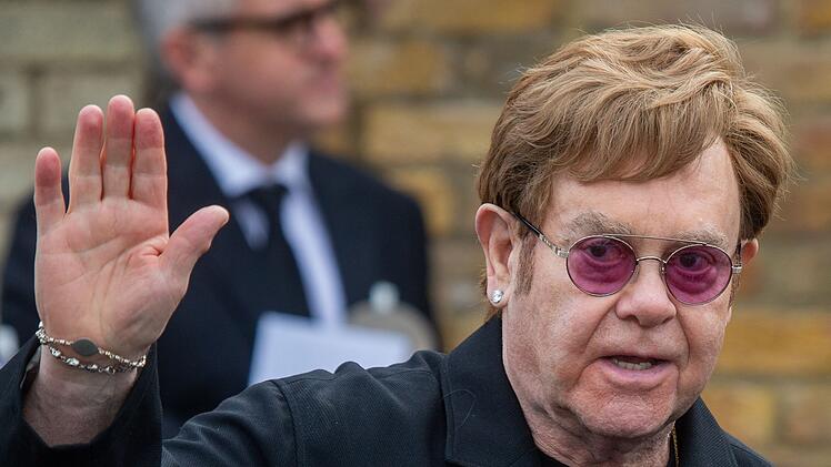 Elton John mit traurigem Gesundheits-Update: "Habe mein Augenlicht verloren"