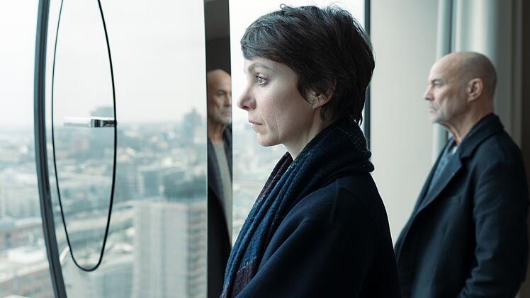 Um Ex-Cop Hagen Benz (Heiner Lauterbach) und Elena Weber (Julia Koschitz) könnte eine neue ARD-Krimireihe entstehen. Es wäre die erste klassische Ermittlerreihen-Rolle für den mittlerweile 72-jährigen Lauterbach seit den 90-ern.