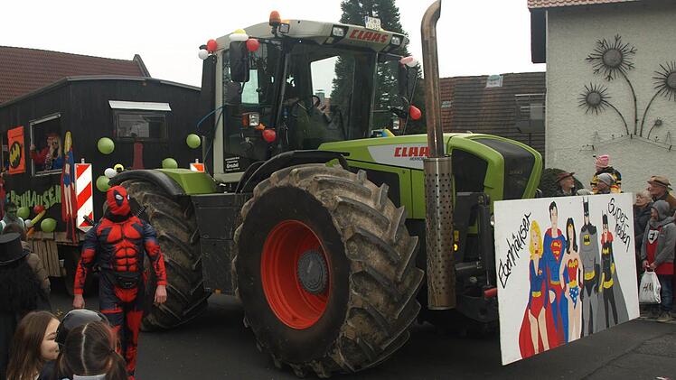Impressionen vom Faschingszug in Ebenhausen 2016 Foto: Stefan Geiger