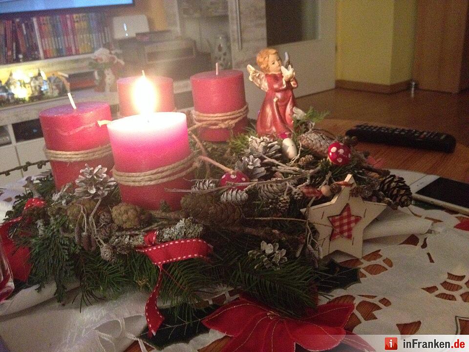Ein Lichtlein brennt... Der 1. Advent in Franken