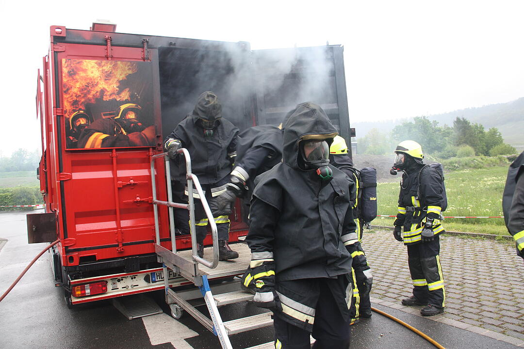 FEuerwehr-Brandcontainer