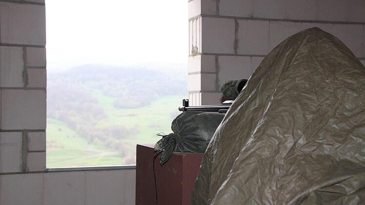 Scharfschützen üben auf dem Truppenübungsplatz Wildflecken. Foto: Ulrike Müller