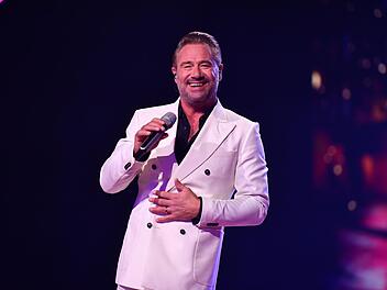 Sasha durfte bereits die echte Whitney Houston treffen - zu Lebzeiten, versteht sich.