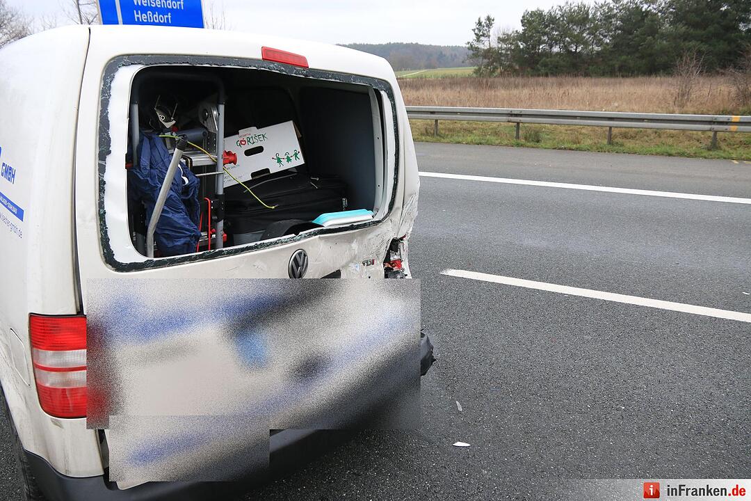 Unfall auf A3 bei Erlangen-West