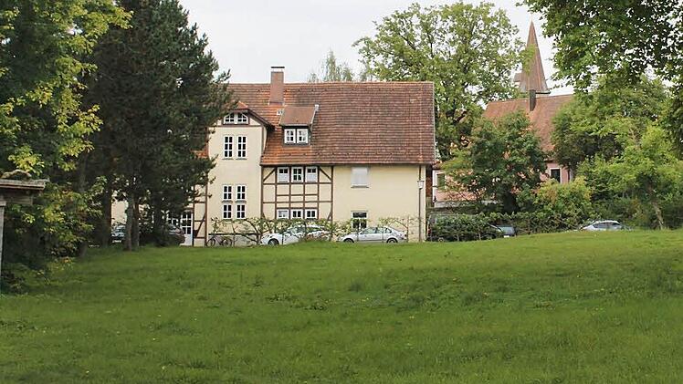 Für das as Rathausgrundstück in Effeltrich wird ein gute Idee gesucht. Foto: fra-press