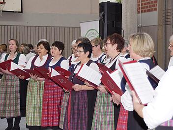 Der Landfrauenchor gestaltete den Landfrauentag mit.Sabine Weinbeer