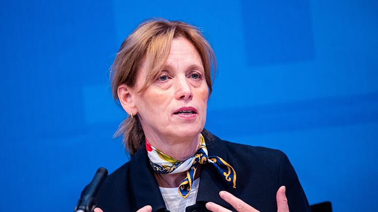 Bundesbildungsministerin Karin Prien (CDU)