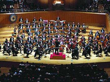 Die Bamberger Symphoniker an ihrem Stammsitz, in der Konzerthalle in Bamberg. Foto: Archiv