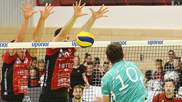 Die Heitec Volleys mussten eine bittere Pleite hinnehmen: Im ersten Heimspiel der neuen Zweitliga-Saison verlor Eltmann mit 0:3 gegen Mainz, machte aber einen Tag sp&auml;ter in Memmelsdorf  gegen den TSV Grafing den bayerischen Pokalsieg perfekt. Werner Haala