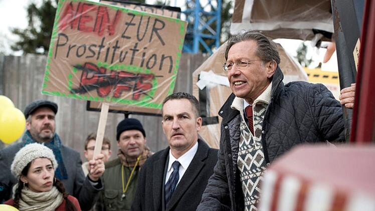 Stephan Schwartz (Bild aus "Tatort: Der Hammer") ist auch als Synchronstimme für Hollywood-Stars wie Tom Cruise, Andy García, Kenneth Branagh und Joseph Fiennes viel beschäftigt.