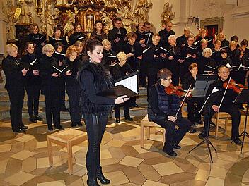 Stimmungsvolles Konzert in der Basilika Foto: Thomas Weichert