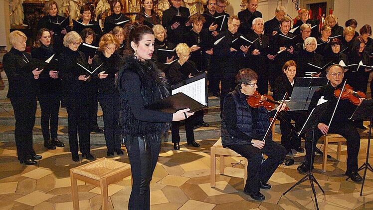 Stimmungsvolles Konzert in der Basilika Foto: Thomas Weichert