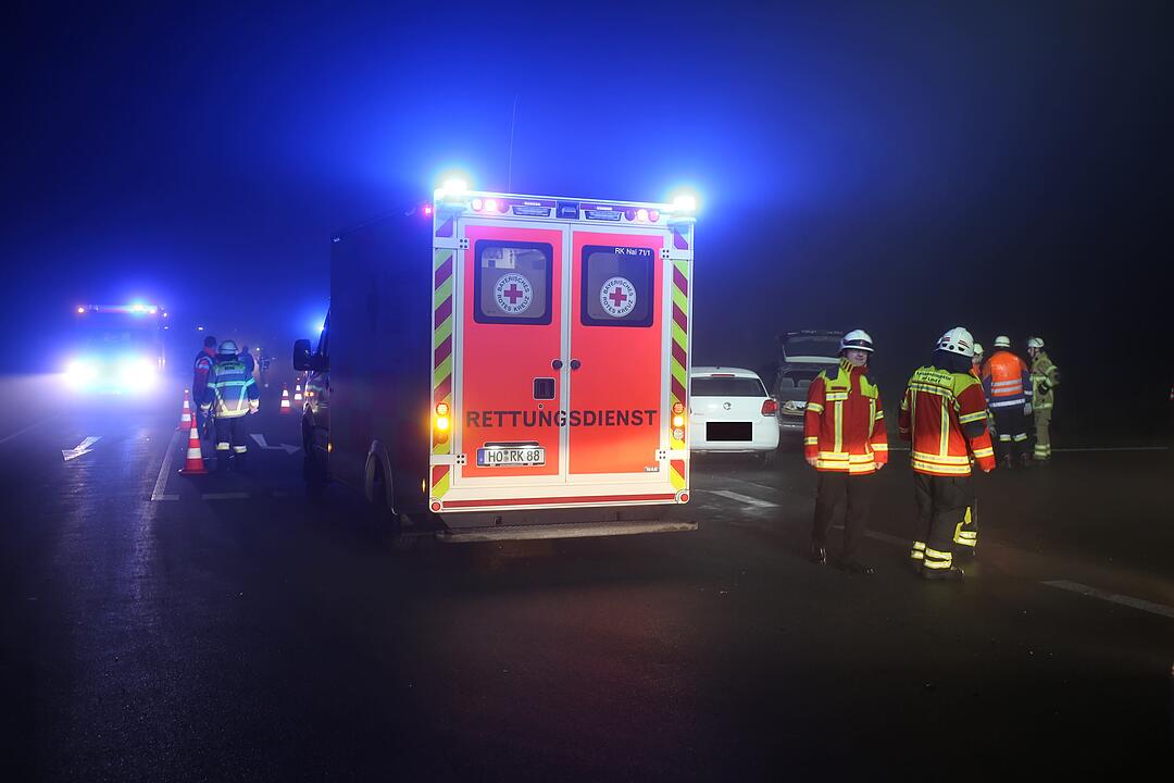Oberfranken: Schwerverletze nach Frontalcrash an Autobahnauffahrt