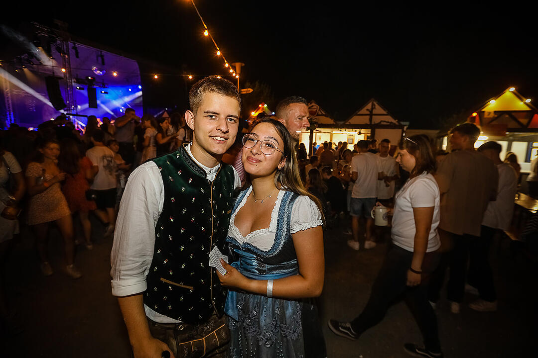 Erstklassige Stimmung mit den Almrockern!