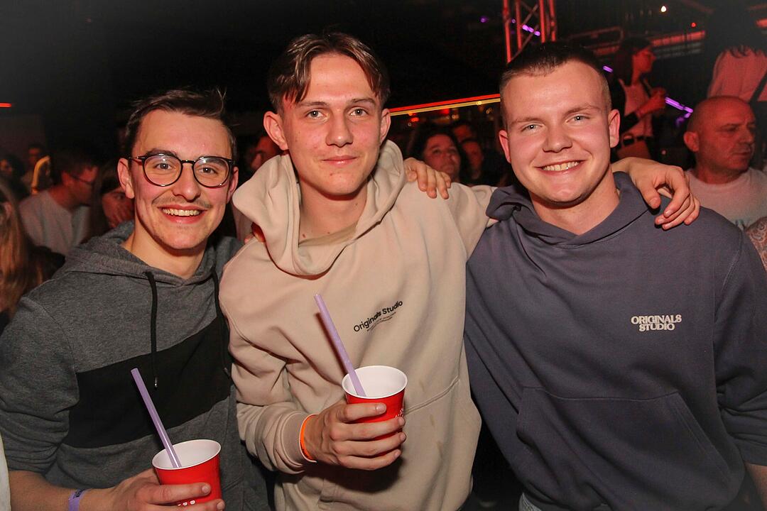 RADSPITZ live im Schwingen Nightlife