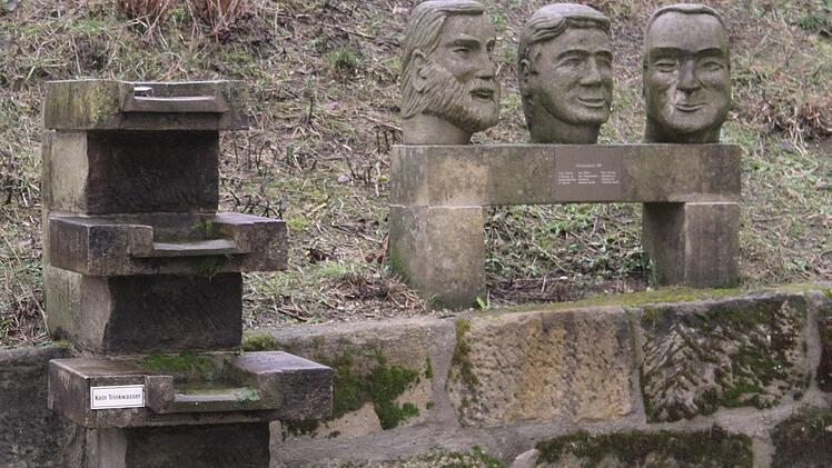 Auch der Skulpturengarten könnte ein neues Gesicht bekommen. Bürgermeister Harald Hübner freut sich auf viele Bürgerideen.