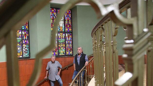 Die beiden Architekten Ralf Alsheimer (links) und Christian Teichmann kennen die Kissinger Bausubstanz wie wenige andere.