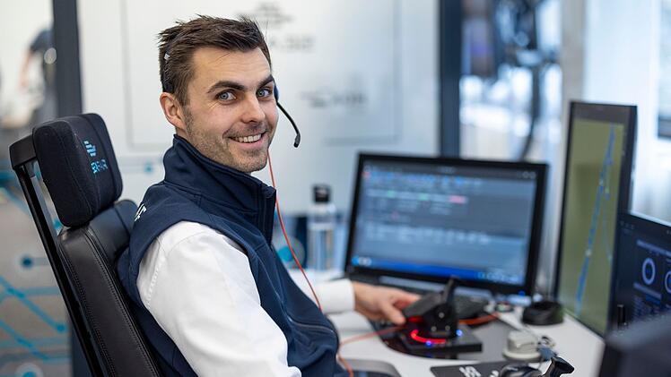 Leitzentrale f&uuml;r ferngesteuerte Binnenschiffe