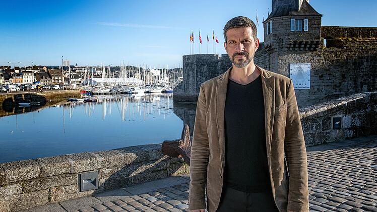 Kommissar Georges Dupin (Pasquale Aleardi) bleibt selten Zeit, die Schönheit der "blauen Stadt" Concarneau zu genießen.