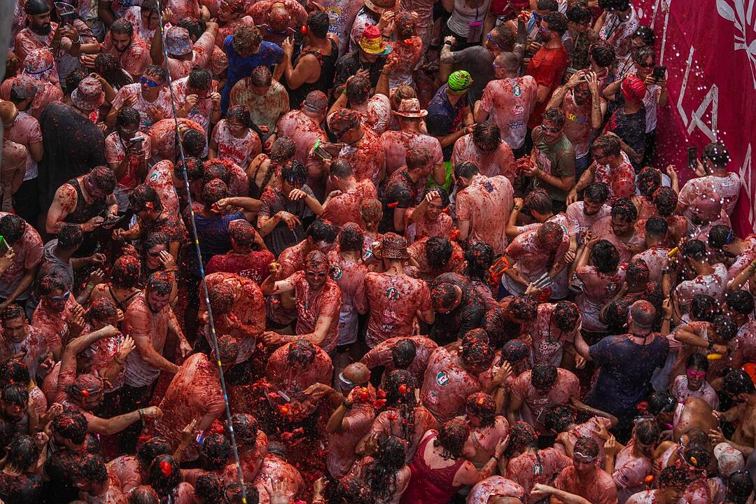 «La Tomatina» - Tomatenschlacht in Spanien