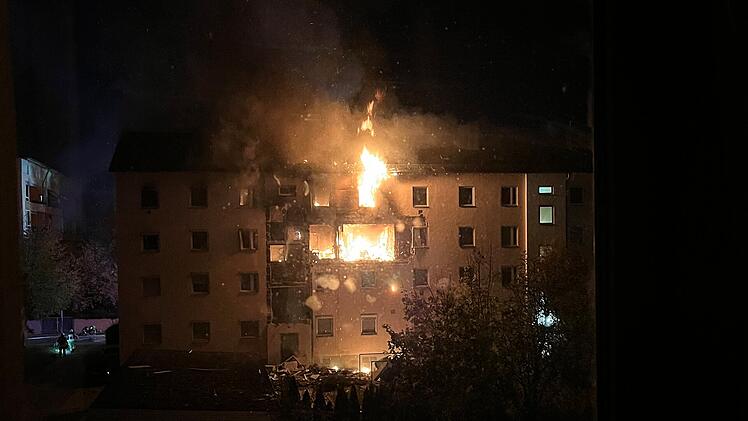 Feuer nach Explosion in Regensburg