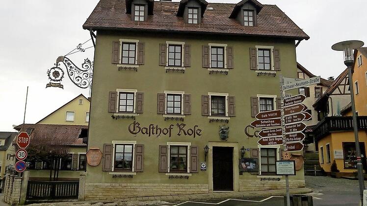 Das Rathaus zieht in den Gasthof Rose um.  Foto: Thomas Weichert