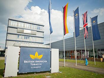 Der Konzern British American Tobacco (BAT) hatte im Juli 2016 mitgeteilt, 950 von 1400 Stellen in Bayreuth streichen zu wollen. Inzwischen ist der Stellenabbau abgeschlossen. Foto: Daniel Karmann/dpa