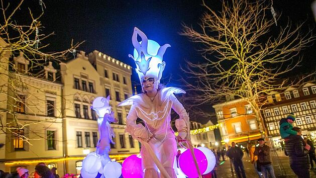 Winterzaubernacht in Coburg - Magische Lichtwesen und weitere strahlende Attraktionen locken in Innenstadt