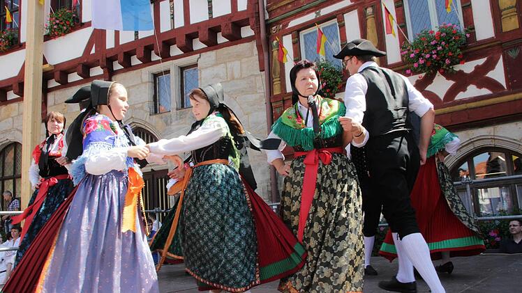 Das Forchheimer Annafest pflegt seine Traditionen. Fotos: Hofbauer