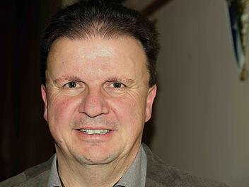 Kandidiert für das Bürgermeisteramt: Roland Brönner. Gerd Schaar