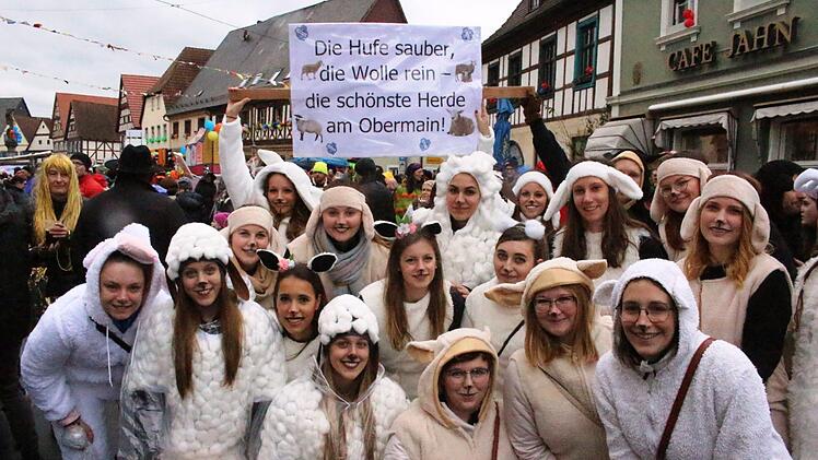 Die Schafherde des SCW ObermainRoland Dietz