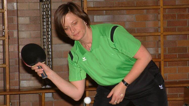 Luise Gehring  von der SG Neuses I blieb sowohl beim 8:4 gegen den SV Fischbach als auch beim 8:1 bei der TS Kronach II ungeschlagen. Damit erhöhte sie ihre Einzelbilanz auf 13:3 Spiele. Foto: Hans Franz