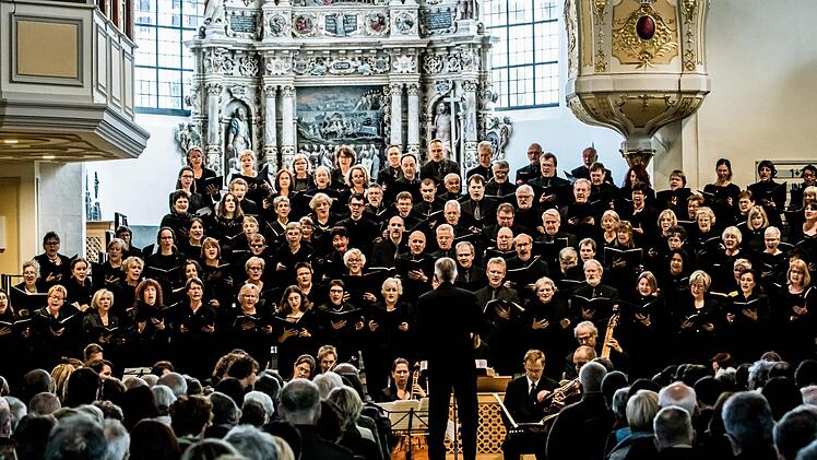 Der Coburger Bachchor und das Main-Barockorchester Frankfurt beeindruckten mit der Erstaufführung von Telemanns Matthäus-Passion in der Morizkirche.Foto: Jochen Berger