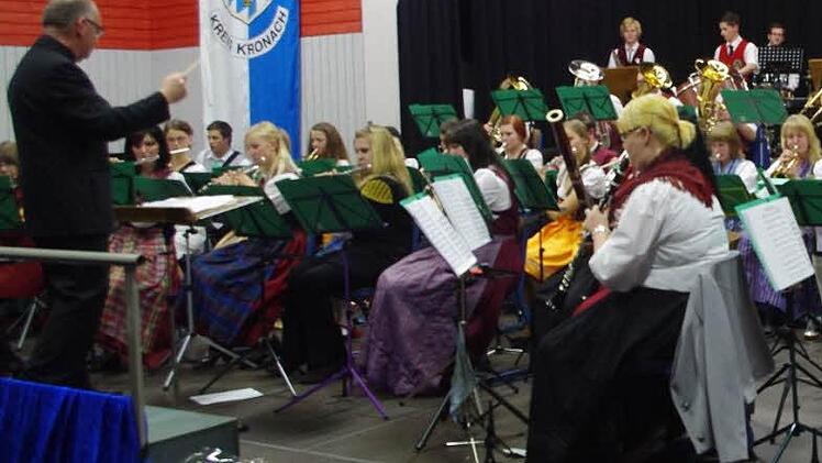 Das Kreisauswahlorchester Kronach im Nordbayerischen Musikbund begeisterte unter Leitung von Kreisdirigent Ulrich Bähr bei seinem Jahreskonzert.