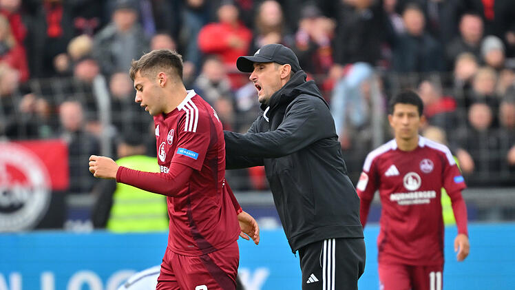 Nach Glück-Sieg für FCN: Klose schreit Tzimas an