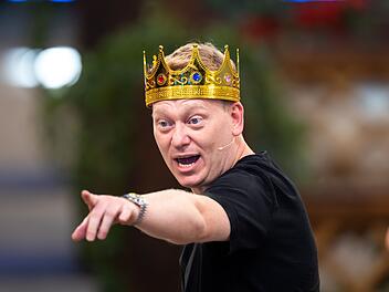 Streaming-Star Jens "Knossi" Knossalla veranstaltet auch in diesem Jahr wieder seine Version von "Promi Big Brother".