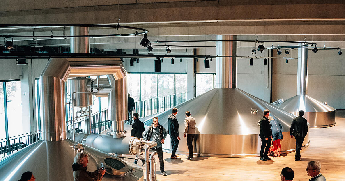 Bayreuth: Brewery opens new mega-brewery - | 'Commitment to ...