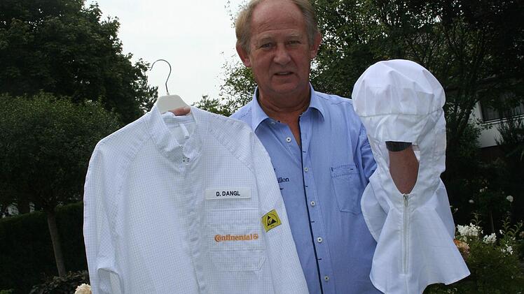 Es muss nicht immer Mode sein: Gerhard Greiner hat Erfolg mit seiner Reinraum-Kollektion.  Foto: Andreas Oswald