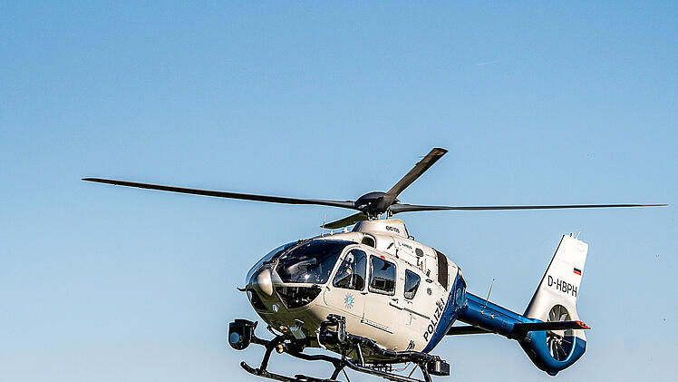 Motorrad und Fahrrad kollidieren: 55-J&auml;hrge wird t&ouml;dlich verletzt