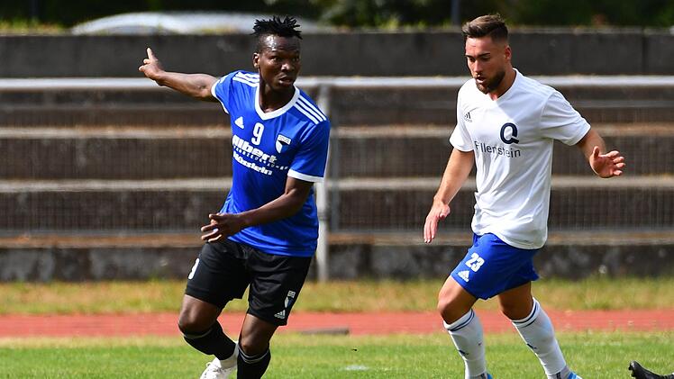 Muhammed Abubakar verschaffte Jahn Forchheim einen gl&uuml;cklichen Punkt in Feucht. Foto: Sportfoto Zink