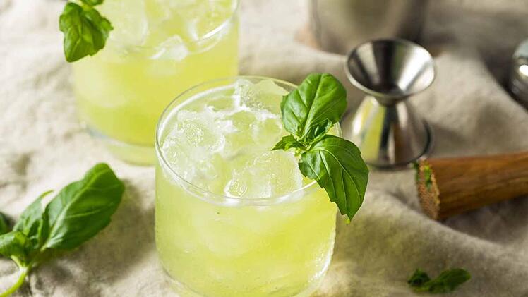Gin-Basil-Smash.jpg