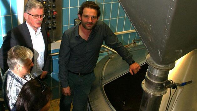 Der Litzendorfer Gemeinderat besichtigt das Brauhaus der ehemaligen Brauerei Winkler in Melkendorf.Andrea Spörlein