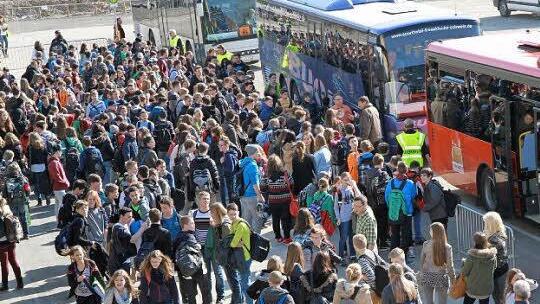 Auch der Abtransport am Nachmittag verläuft reibungslos. Foto: Matthias Erlwein