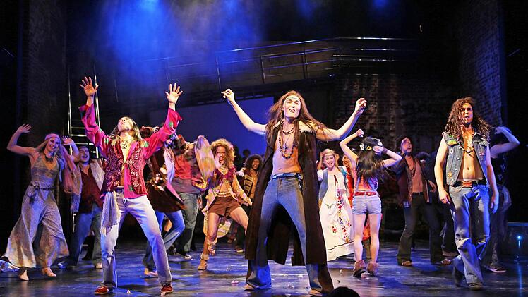 Hair" am Landestheater Coburg Foto: Henning Rosenbusch