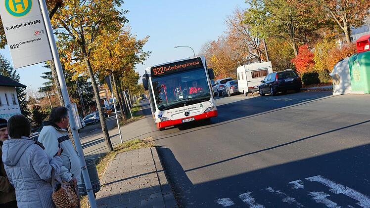 In der Untersuchung des Verkehrsclubs Deutschland wurden erstmals Zugangshindernisse zum Nahverkehr in Bamberg getestet.  Foto: Matthias Hoch