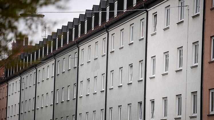 Wohnungskonzern Vonovia drosselt Heizungs-Temperatur - viele Haushalte im Raum Nürnberg betroffen