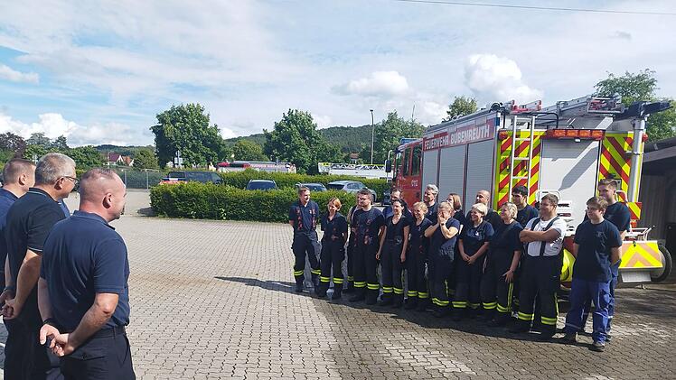 Bubenreuth: Quereinsteiger der Feuerwehr wurden gepr&uuml;ft - auch neue Maschinisten zeigten ihr K&ouml;nnen