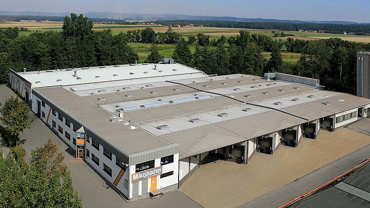 Sonnefelder Möbelfabrik Mäusbacher GmbH beantragt Insolvenzverfahren in Eigenverwaltung