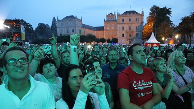 Warum Xavier so gerne nach Coburg kommt - seine Fans wissen es jetzt. Fotos: Barbara Herbst